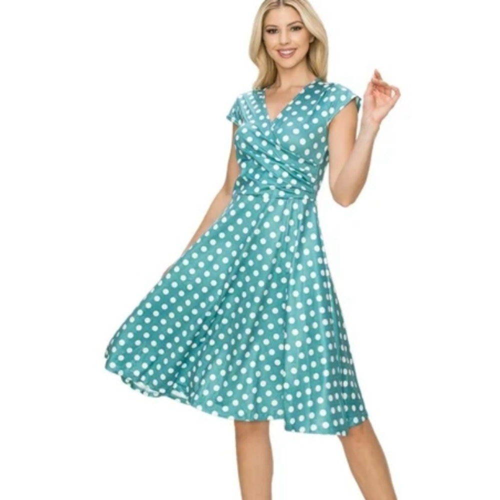 Chic Teal and White Polka Dot Midi Dress